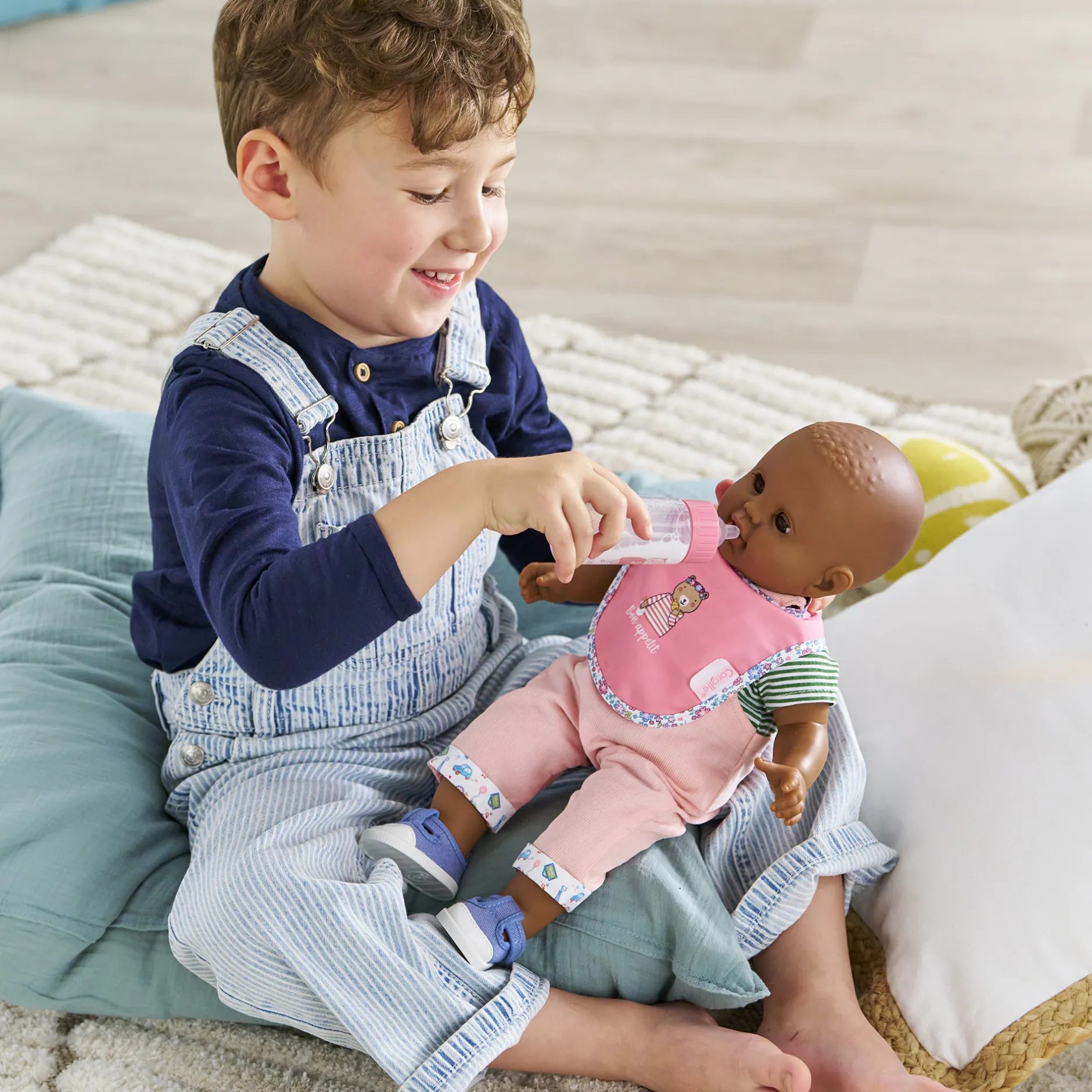 Corolle Bavoir Rose et Biberon Magique pour grand poupon 36/42 cm Outlet