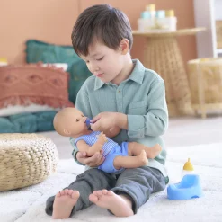 Corolle Poupon Paul fait pipi et Cape de Bain Pingouin Clearance